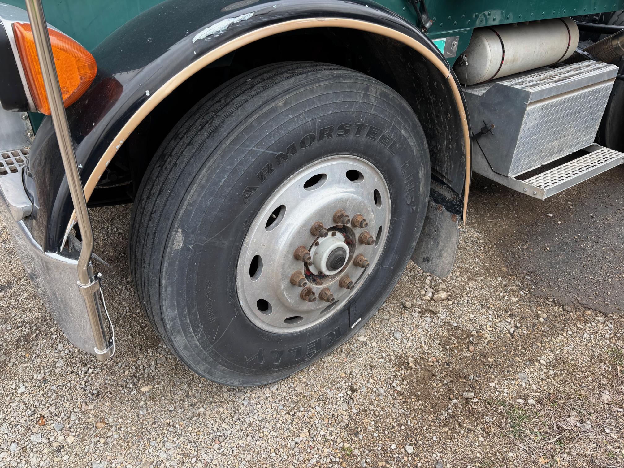 1993 PETERBILT 379 - Image 27